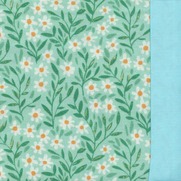 Scattered Daisies